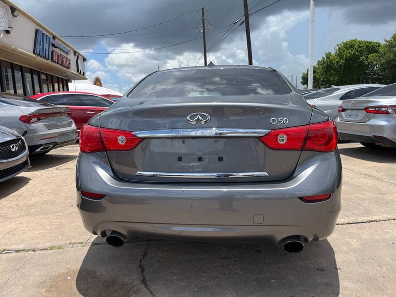 INFINITI Q50 Vehicle Image 04