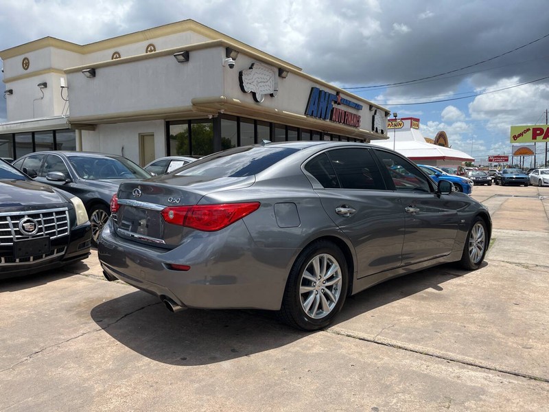 INFINITI Q50 Vehicle Image 05