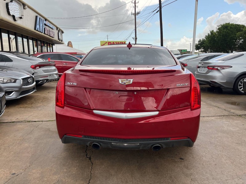 Cadillac ATS Sedan Vehicle Image 04