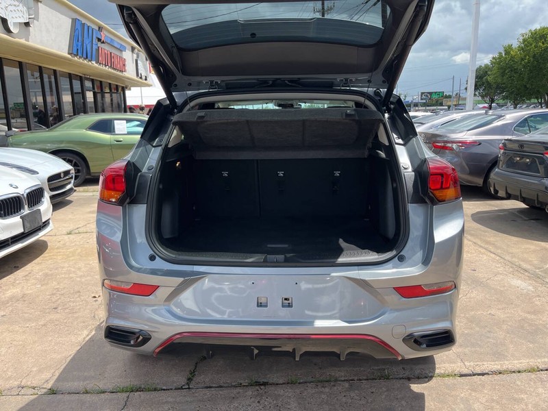 Buick Encore GX Vehicle Image 09