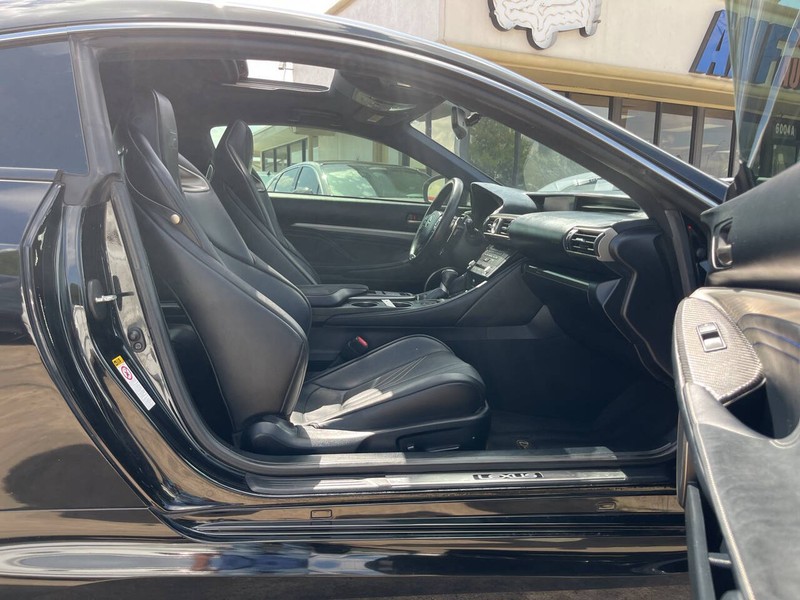 Lexus RC F Vehicle Image 10
