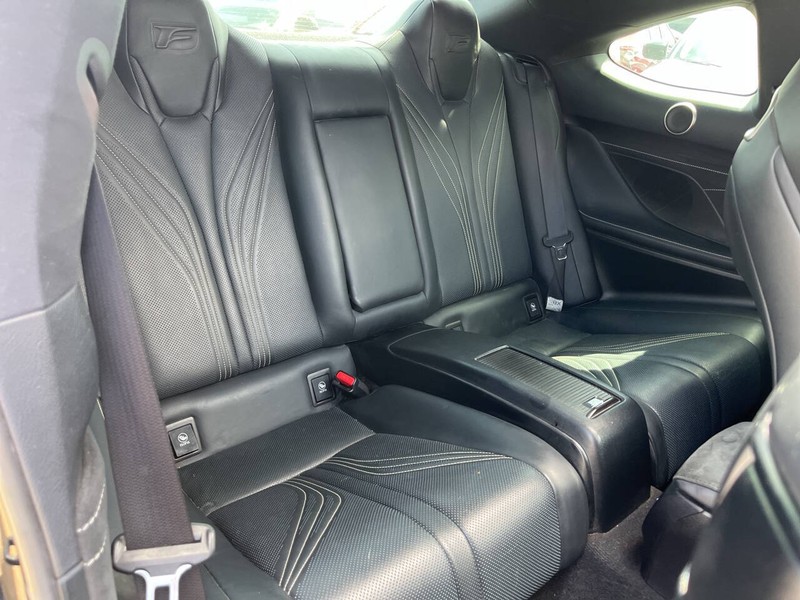 Lexus RC F Vehicle Image 11