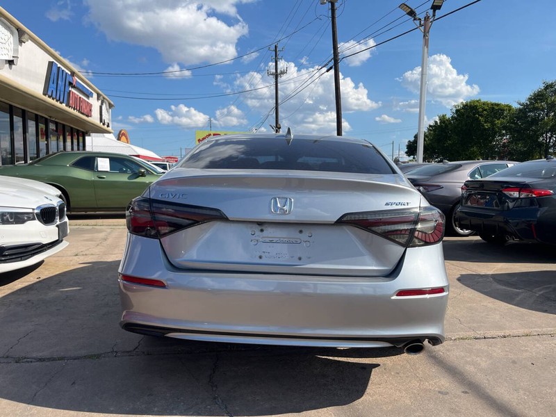 Honda Civic Sedan Vehicle Image 04