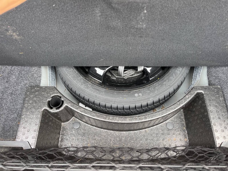 Cadillac XTS Vehicle Image 10