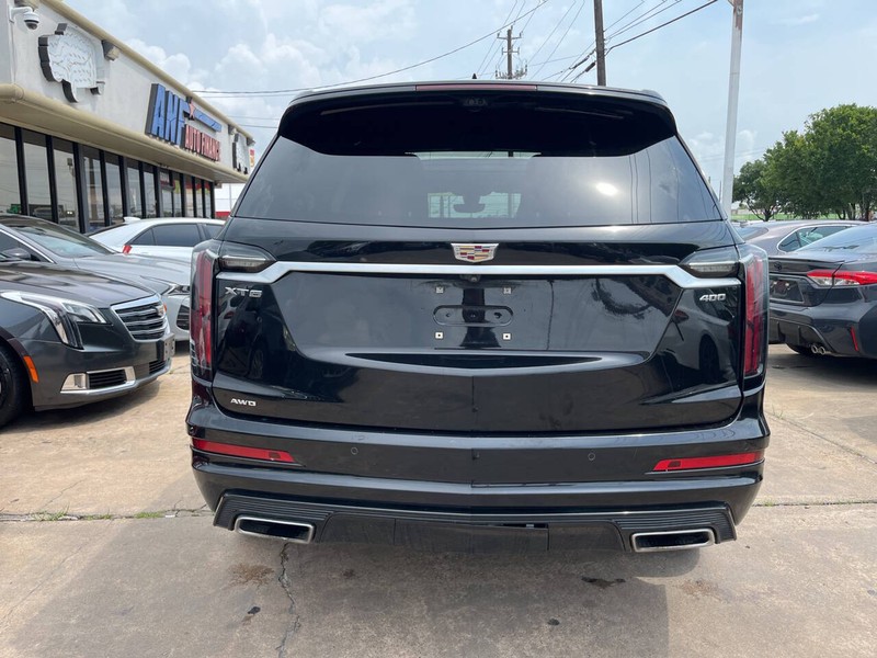 Cadillac XT6 Vehicle Image 04