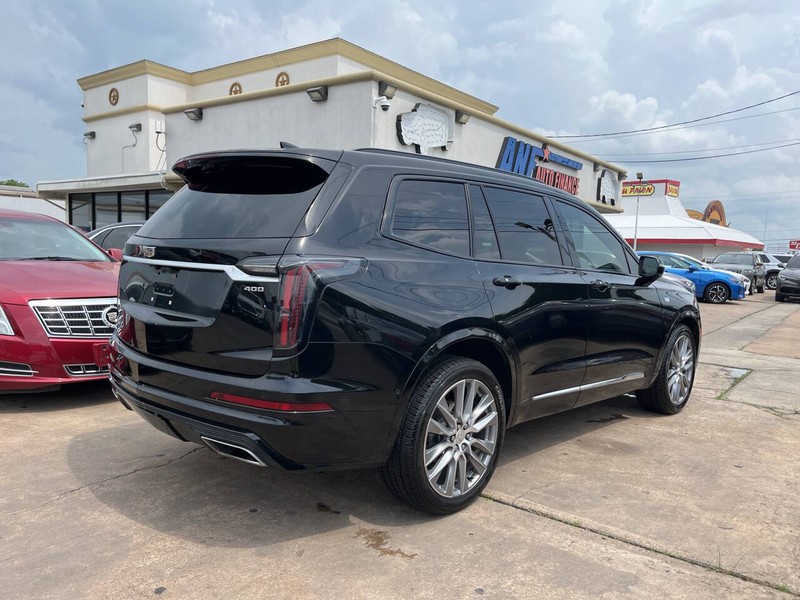 Cadillac XT6 Vehicle Image 05