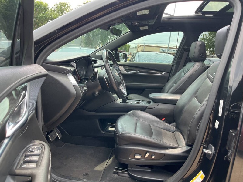 Cadillac XT6 Vehicle Image 07