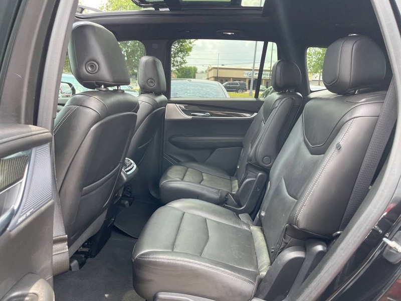 Cadillac XT6 Vehicle Image 08