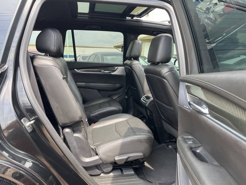 Cadillac XT6 Vehicle Image 11