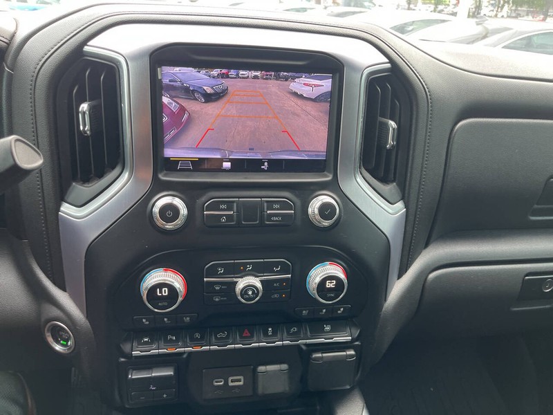 GMC Sierra 1500 Vehicle Image 11