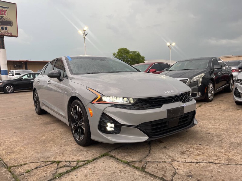 Kia K5 Vehicle Image 06