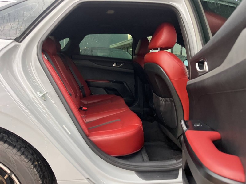 Kia K5 Vehicle Image 10