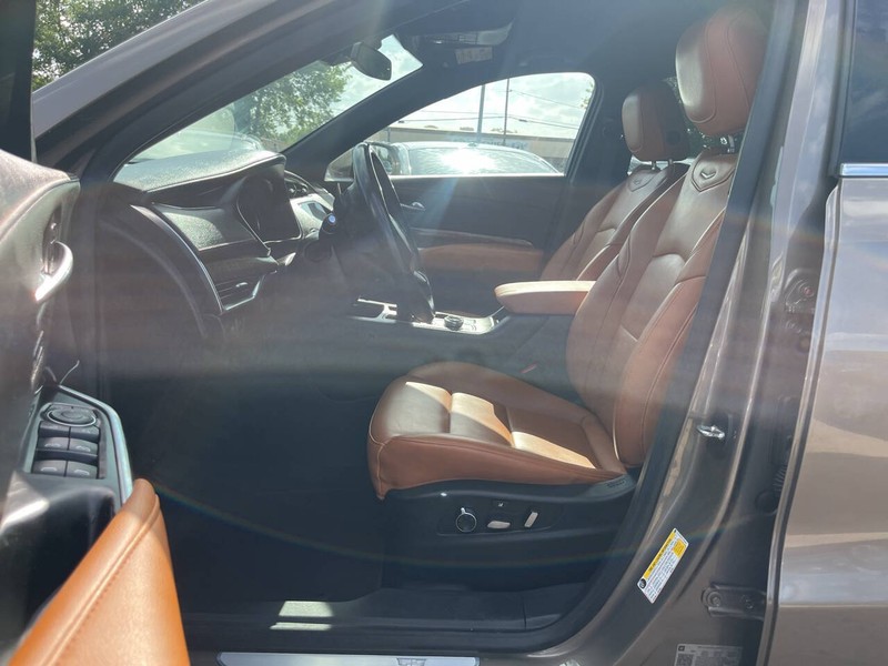 Cadillac XT4 Vehicle Image 07