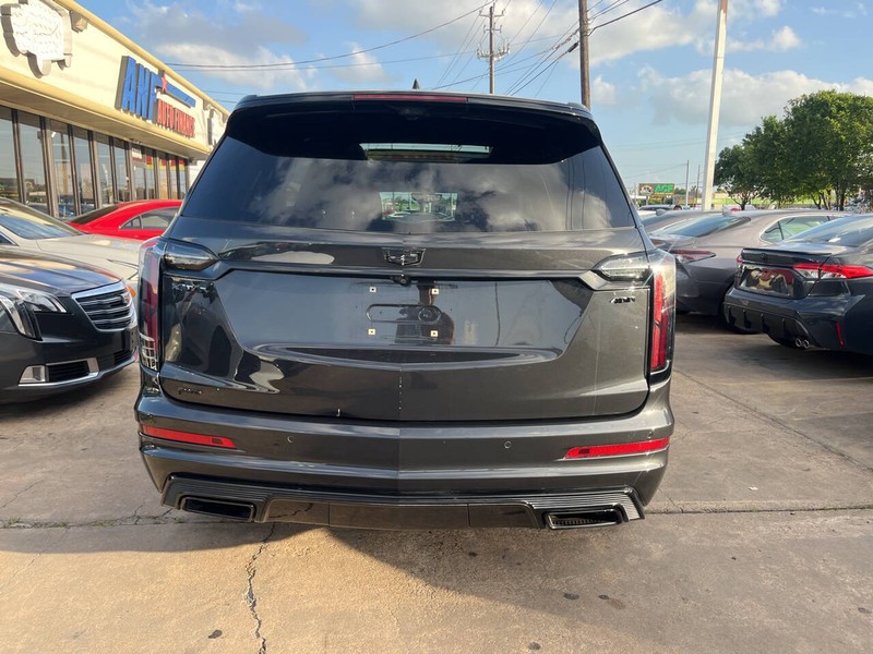 Cadillac XT6 Vehicle Image 04