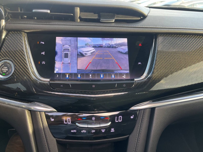 Cadillac XT6 Vehicle Image 14