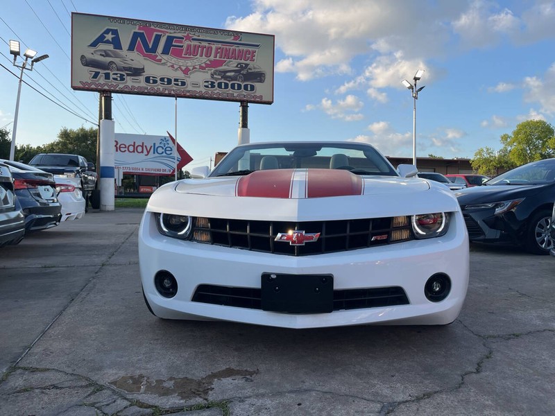 Chevrolet Camaro Vehicle Image 02
