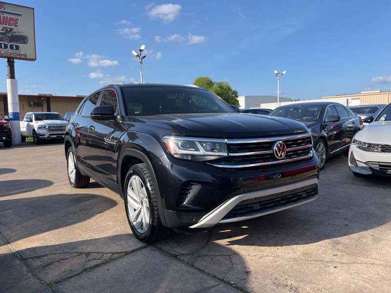 Volkswagen Atlas Cross Sport Vehicle Image 06