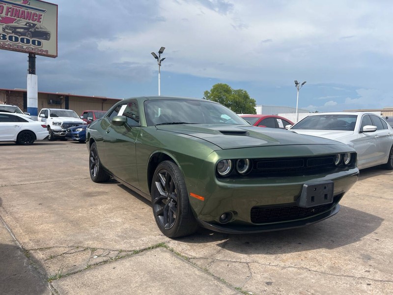 Dodge Challenger Vehicle Image 06