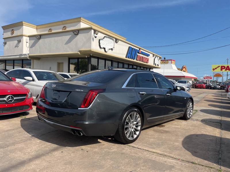 Cadillac CT6 Sedan Vehicle Image 05