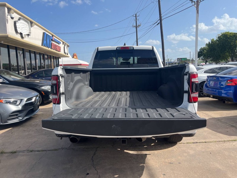 Ram 1500 Vehicle Image 09