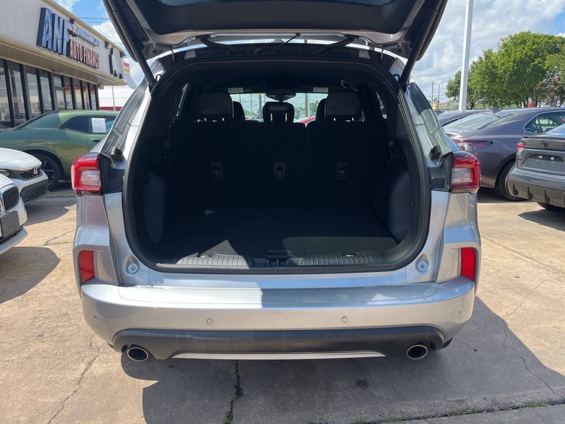 Ford Escape Vehicle Image 09