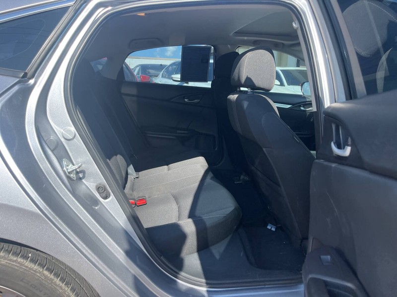 Honda Civic Sedan Vehicle Image 11
