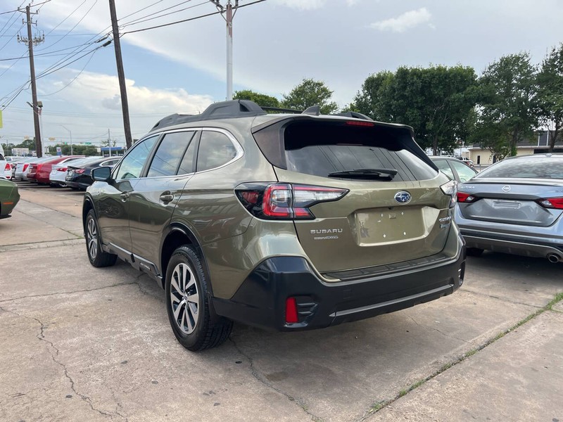 Subaru Outback Vehicle Image 03