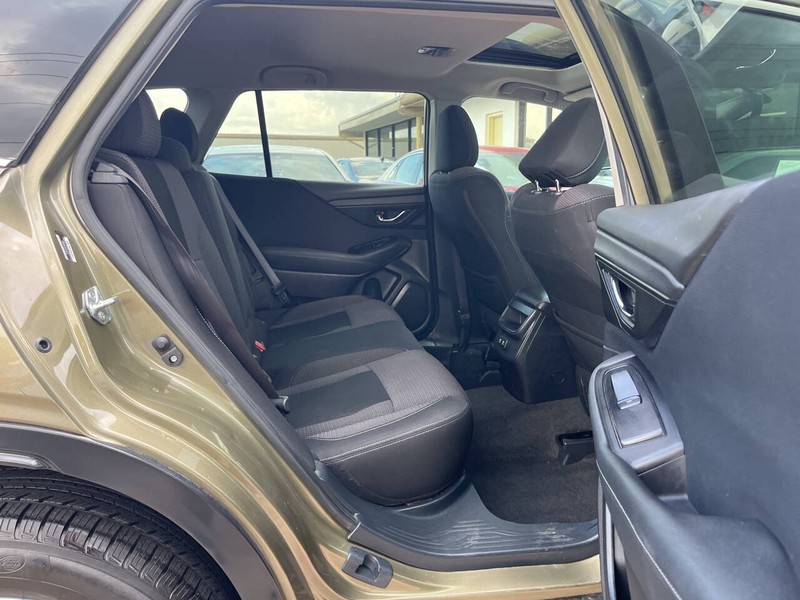 Subaru Outback Vehicle Image 10