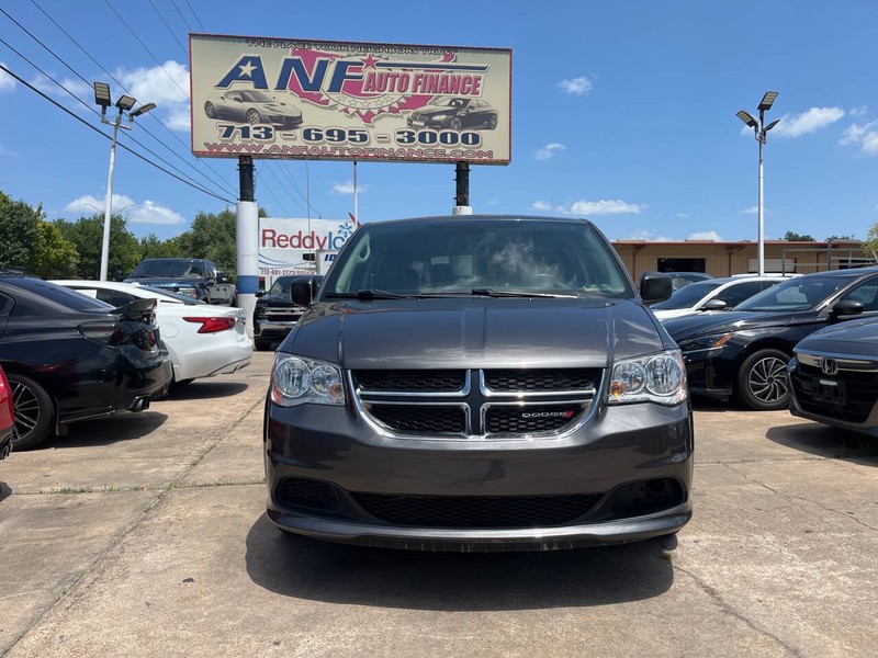 Dodge Grand Caravan Vehicle Image 02