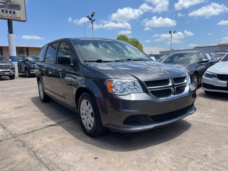 Dodge Grand Caravan Vehicle Image 06