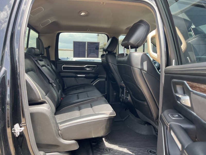Ram 1500 Vehicle Image 11