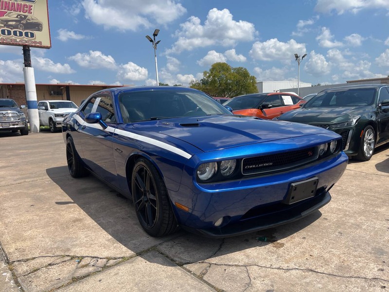 Dodge Challenger Vehicle Image 06