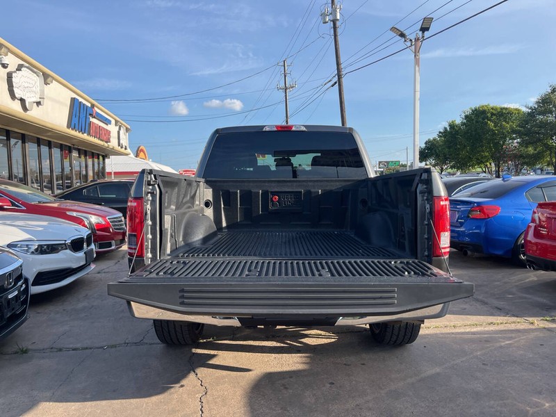 Ford F-150 Vehicle Image 09
