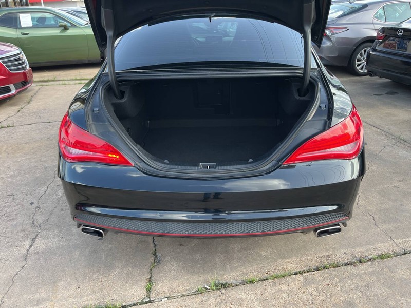 Mercedes-Benz CLA Vehicle Image 10