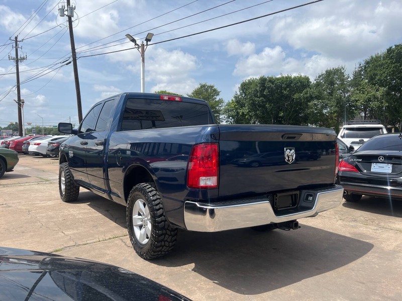 Ram 1500 Classic Vehicle Image 03