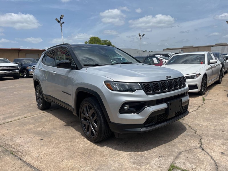 Jeep Compass Vehicle Image 06