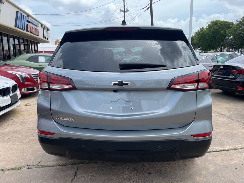 Chevrolet Equinox Vehicle Image 04