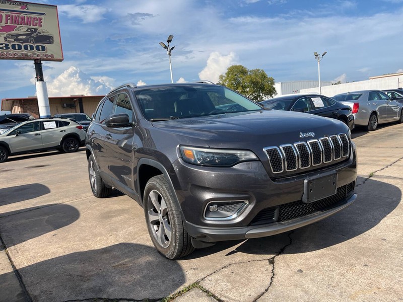 Jeep Cherokee Vehicle Image 06