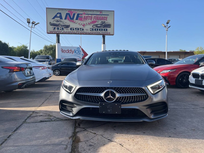 Mercedes-Benz CLS Vehicle Image 02