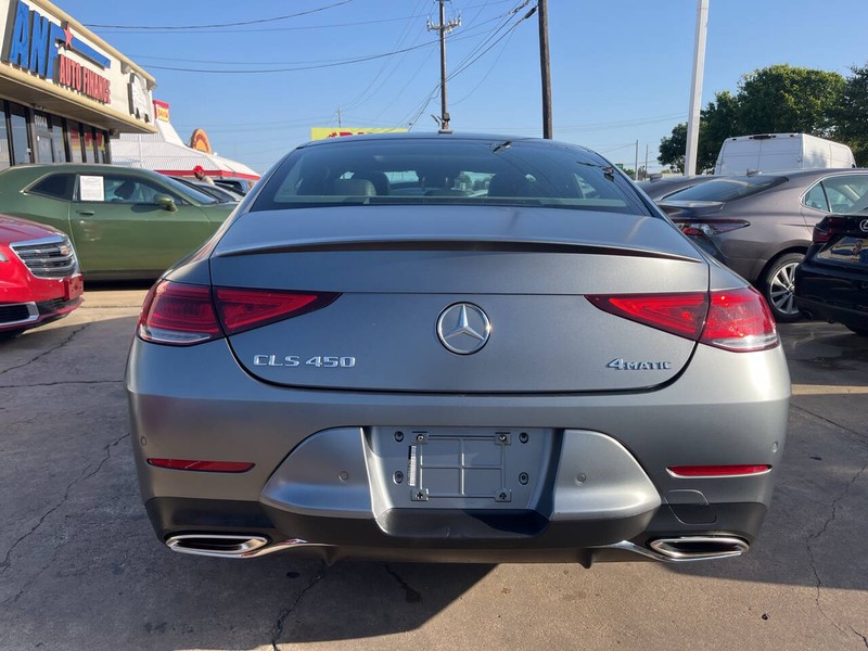 Mercedes-Benz CLS Vehicle Image 04