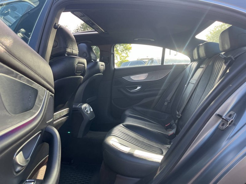 Mercedes-Benz CLS Vehicle Image 08