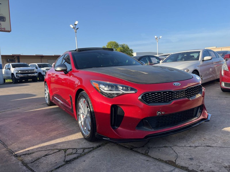 Kia Stinger Vehicle Image 06