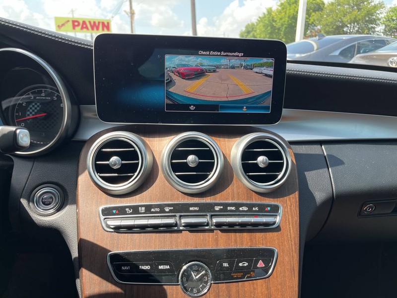 Mercedes-Benz C-Class Vehicle Image 13