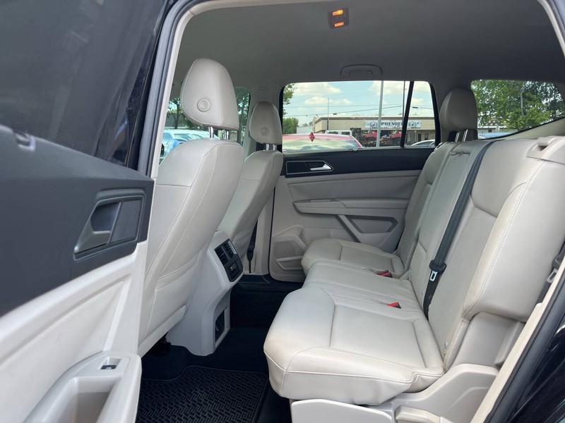 Volkswagen Atlas Vehicle Image 08
