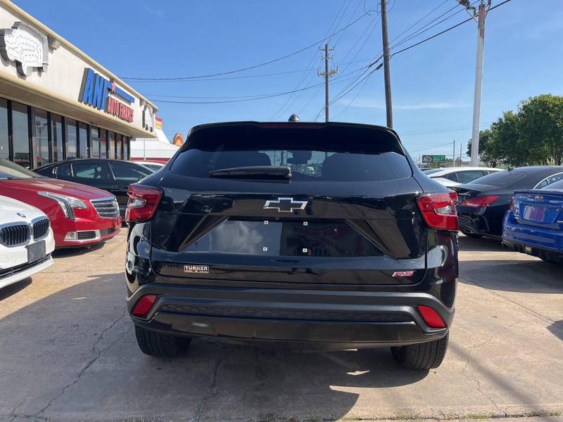 Chevrolet Trax Vehicle Image 04