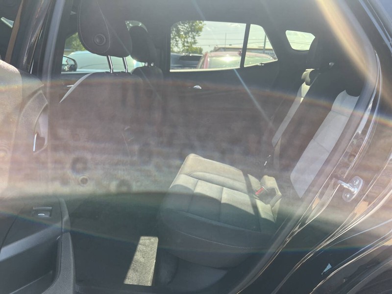 Chevrolet Trax Vehicle Image 08