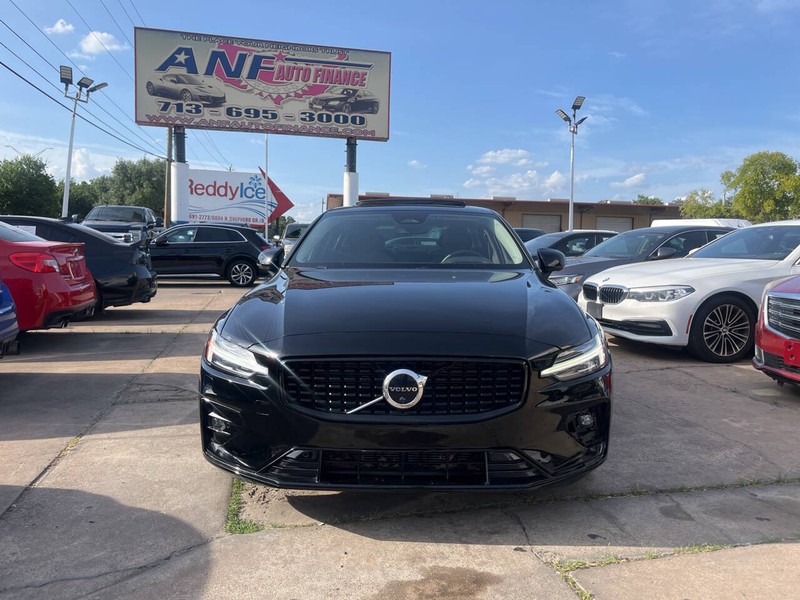 Volvo S60 Vehicle Image 02