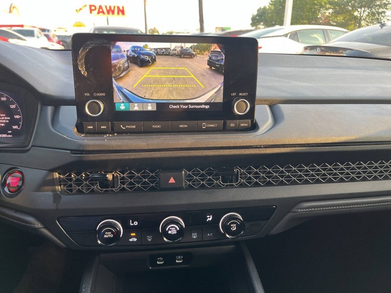 Honda Accord Sedan Vehicle Image 12