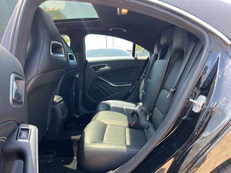 Mercedes-Benz CLA Vehicle Image 08