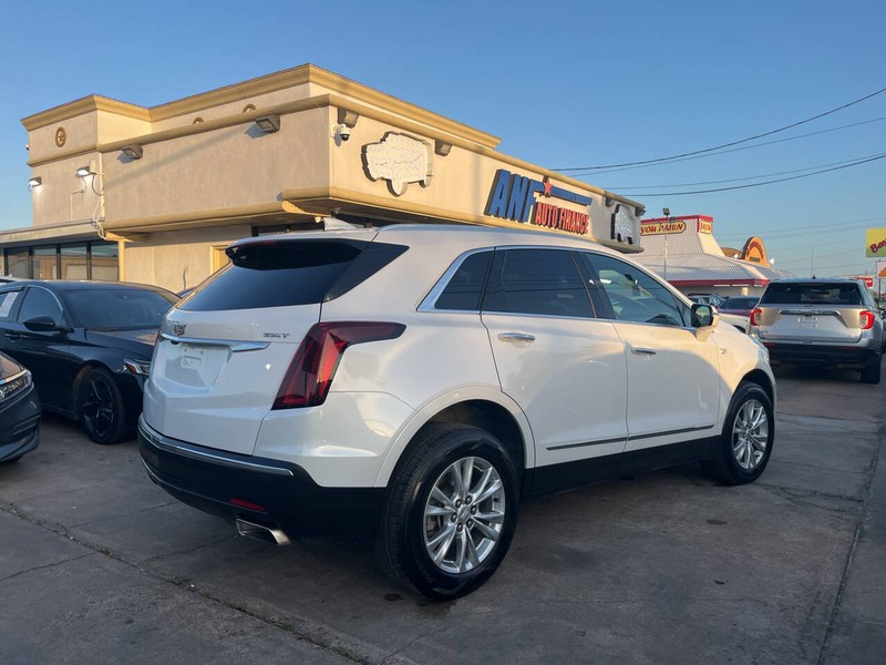 Cadillac XT5 Vehicle Image 05